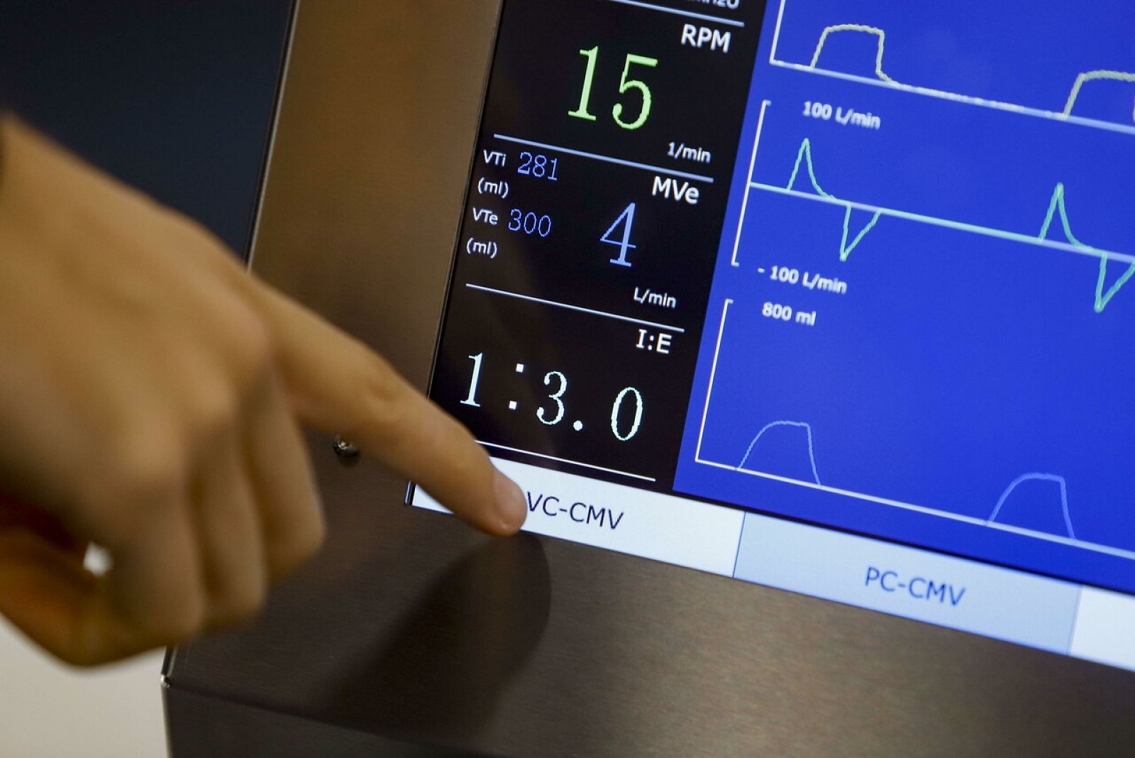 Los respiradores, los pulmones de cientos de enfermos de la Covid-19 | Ver