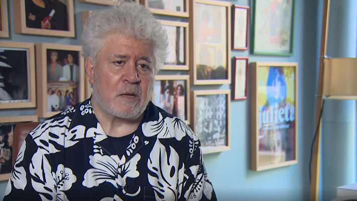 Almodóvar: "Yo ya estaba aislado sin vida social"