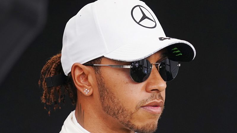 Lewis Hamilton, un millonario comprometido 