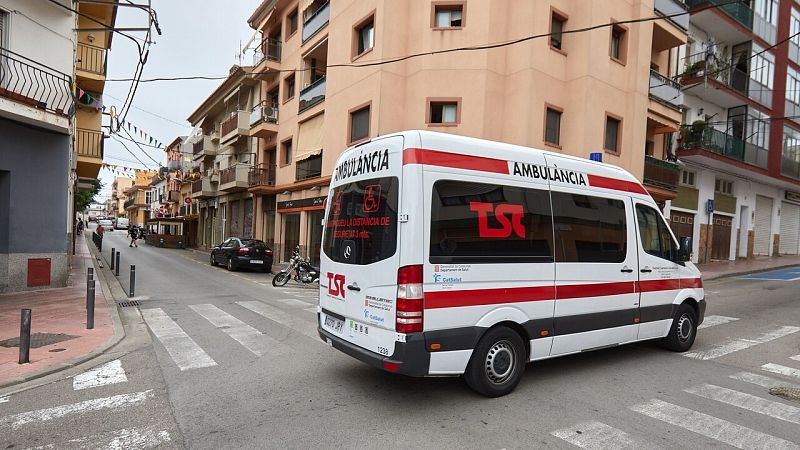 Un hombre ataca con sosa cáustica a una mujer y a su hija en Sant Feliu de Guíxols