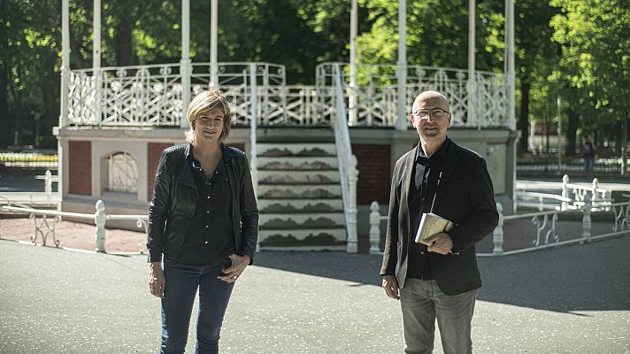 Karmele Jaio e Isabel Bono