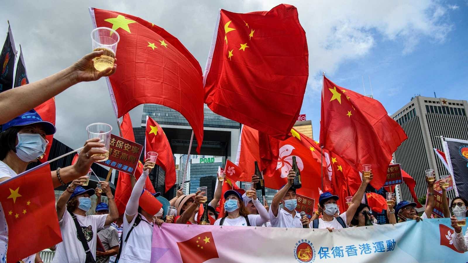 Telediario 1: China ratifica la polémica ley de seguridad nacional para Hong Kong  | RTVE Play