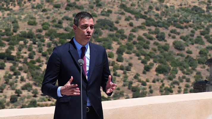 Informativo 24h - Pedro Sánchez: "Es una gran oportunidad para reivindicar el modelo europeo de un estado del bienestar fuerte, con una sanidad pública gratuita y universal"