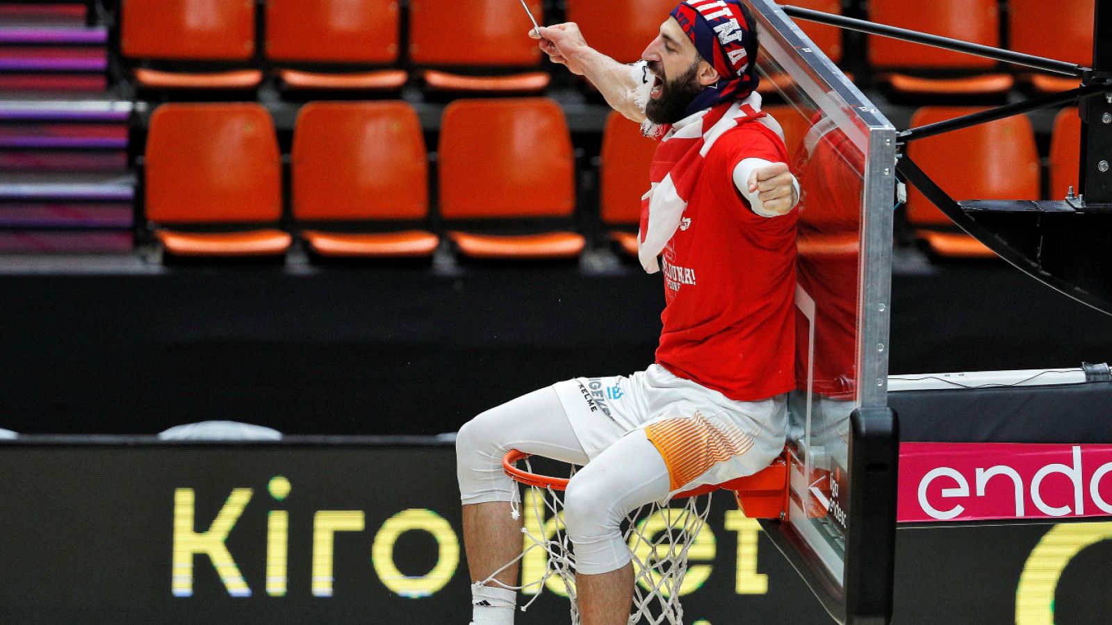 Así celebraron el título de la ACB los jugadores de Baskonia - TDP Club | Ver