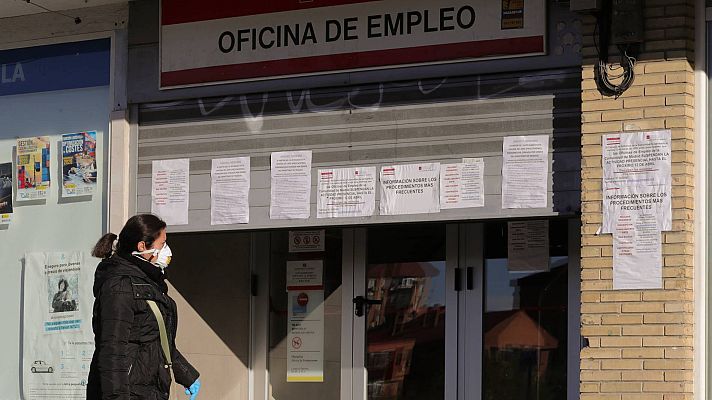 Informativo 24h - El paro aumenta en 5.107 desempleados en junio, hasta los 3.862.883 parados registrados