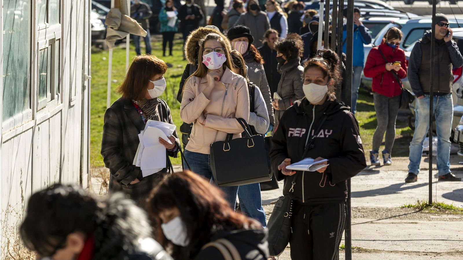 Más de 5.000 personas se apuntaron al paro en junio, un 28 % más que hace un año