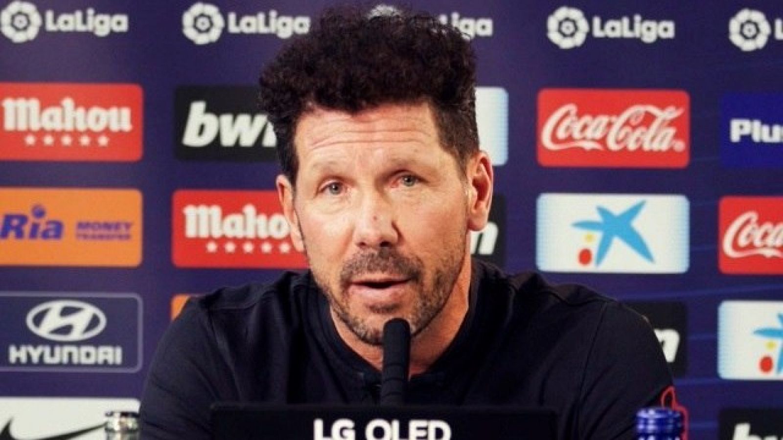 Fútbol | Simeone sobre el cambio de Griezmann: "Sin palabras"