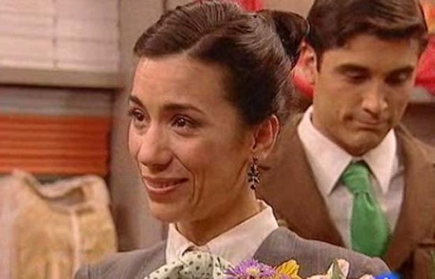 Amar en tiempos revueltos - Manolita deja los Almacenes Rivas