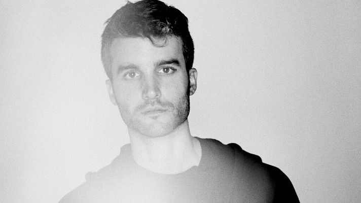 Atención obras - Nico Casal