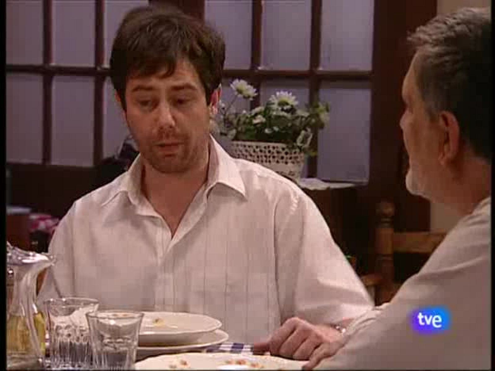 Amar en tiempos revueltos - T4 - Capítulo 238 - Amar en tiempos revueltos | Ver