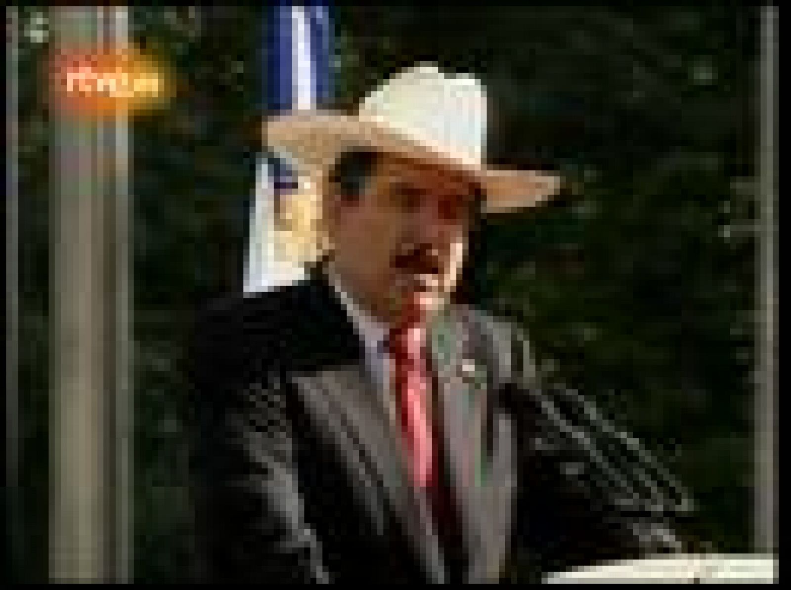 El presidente mexicano considera "inaceptable" la situación que vive Honduras y ha pedido a las partes en conflicto que encuentren fórmulas para resolver el problema.