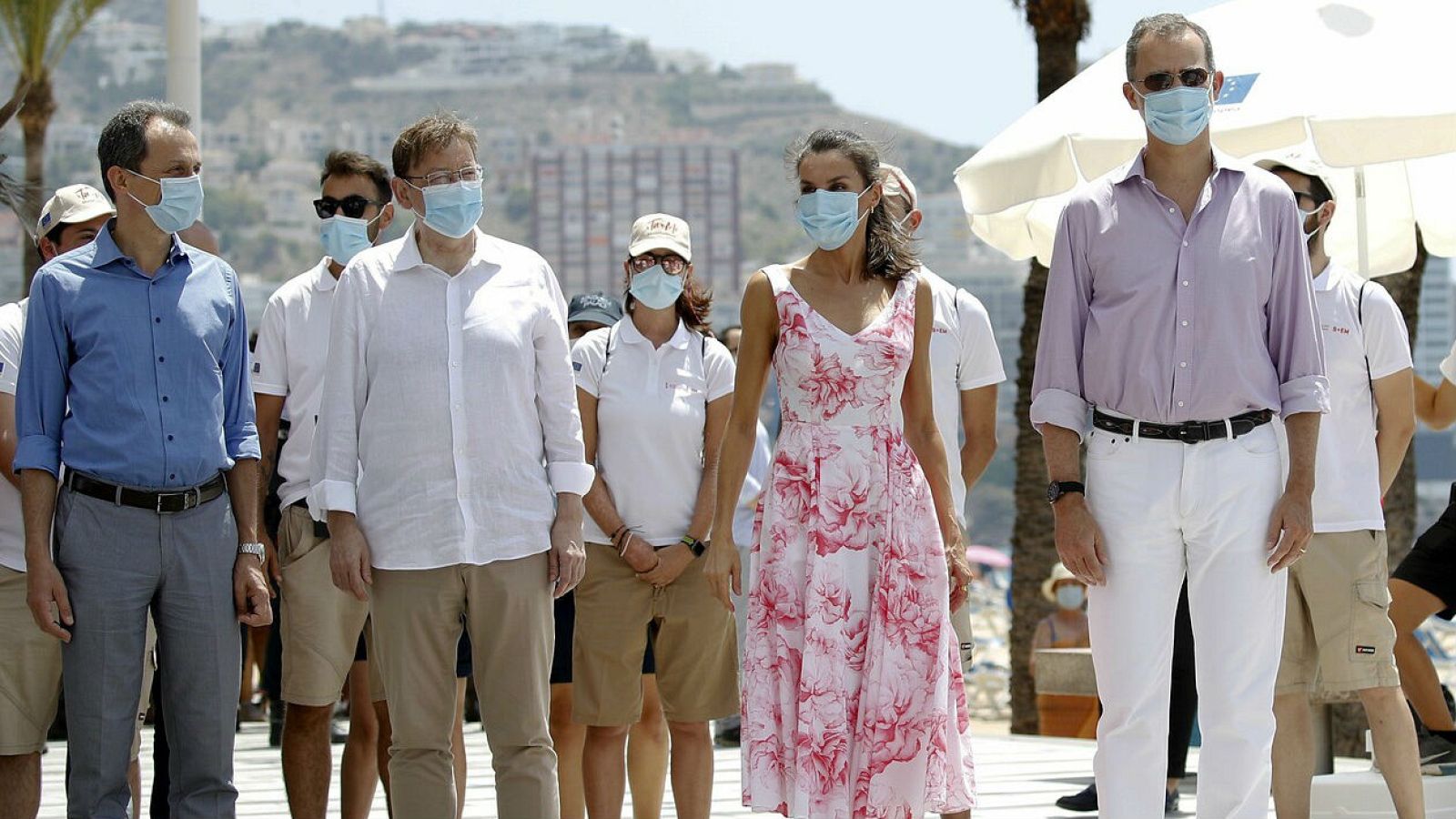 El rey apela a la esperanza tras constatar en Benidorm la crisis que sufre el sector turístico por el coronavirus - RTVE.es - Telediario 1 | Ver