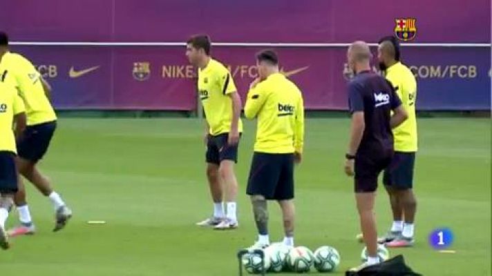 Setién: "No voy a especular con el futuro de Messi, no le he escuchado nada"