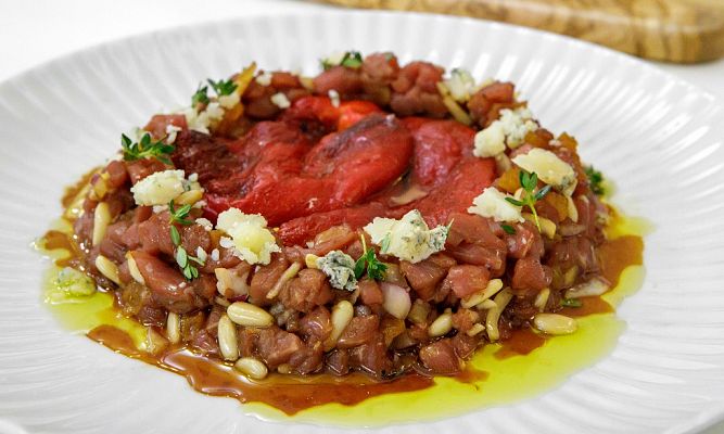 Cocina al punto con Peña y Tamara - Tartar de ternera con queso azul