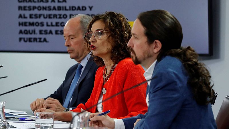 La ministra portavoz, María Jesús Montero, en la rueda de prensa del Consejo de Ministros