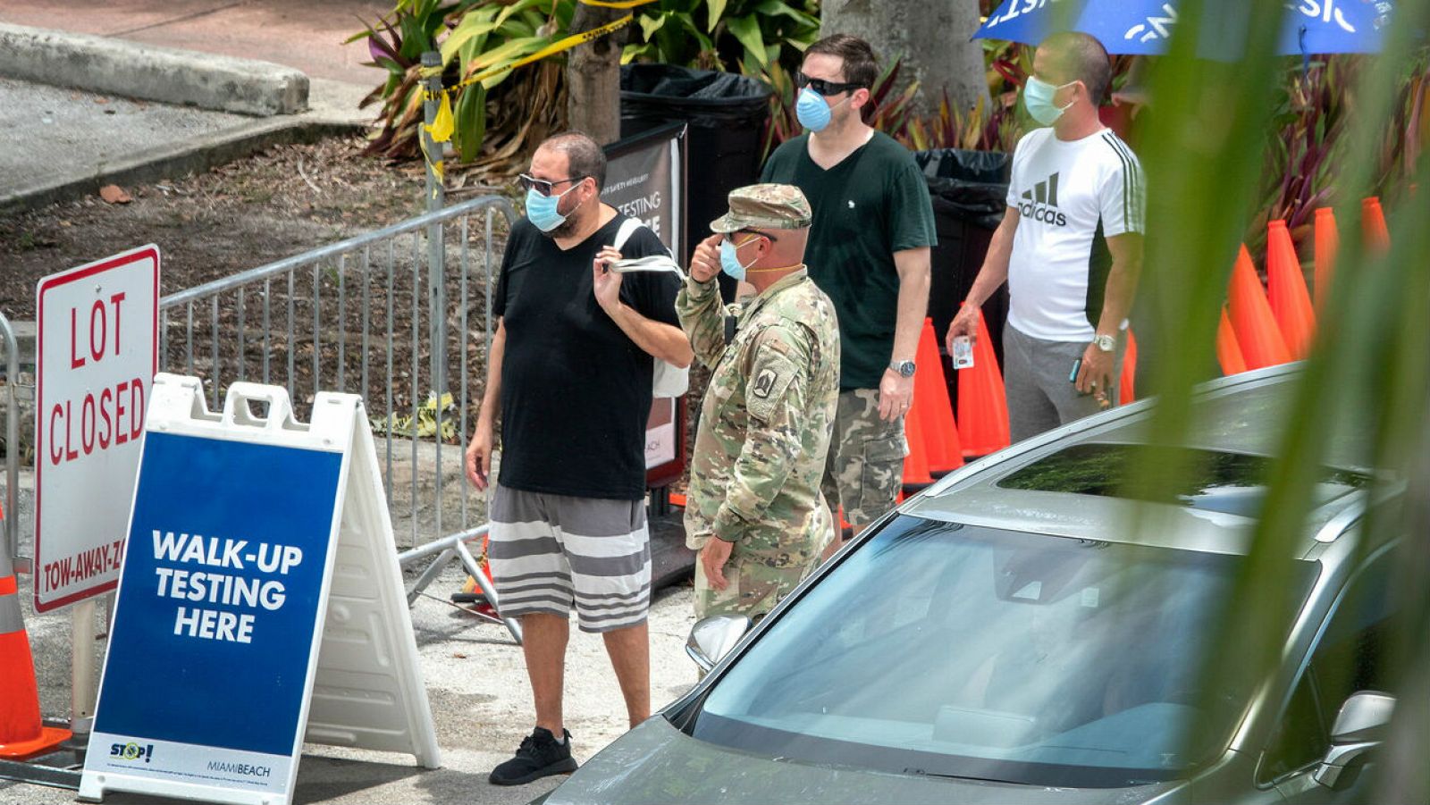 Los hospitales de Estados Unidos al borde del colapso por el aumento de casos de coronavirus - RTVE.es - Telediario 1 | Ver