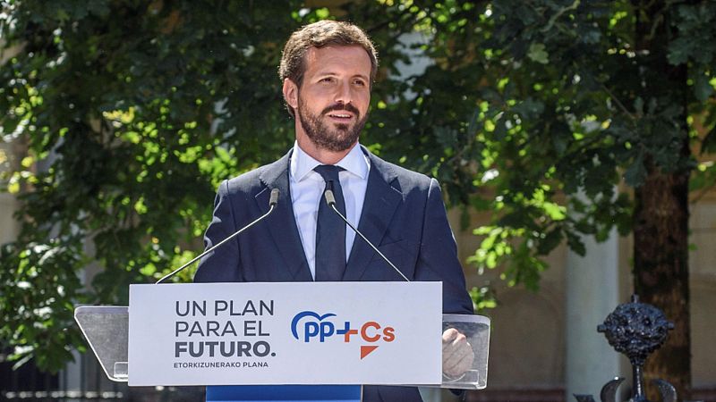 Casado acusa a Sánchez de practicar la "hipocresía" y el "cinismo" al hablar de pactos con el PP 