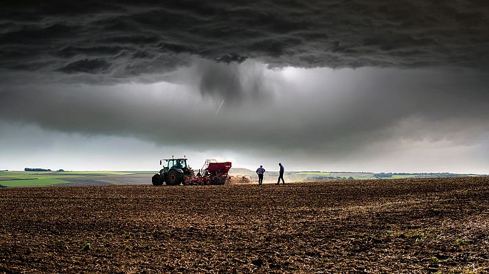 El tiempo - Chubascos y tormentas localmente fuertes en la Ibérica oriental