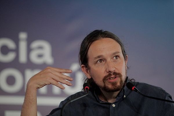 Calvo, Robles y Laya muestran su desacuerdo con las críticas de Iglesias a la prensa