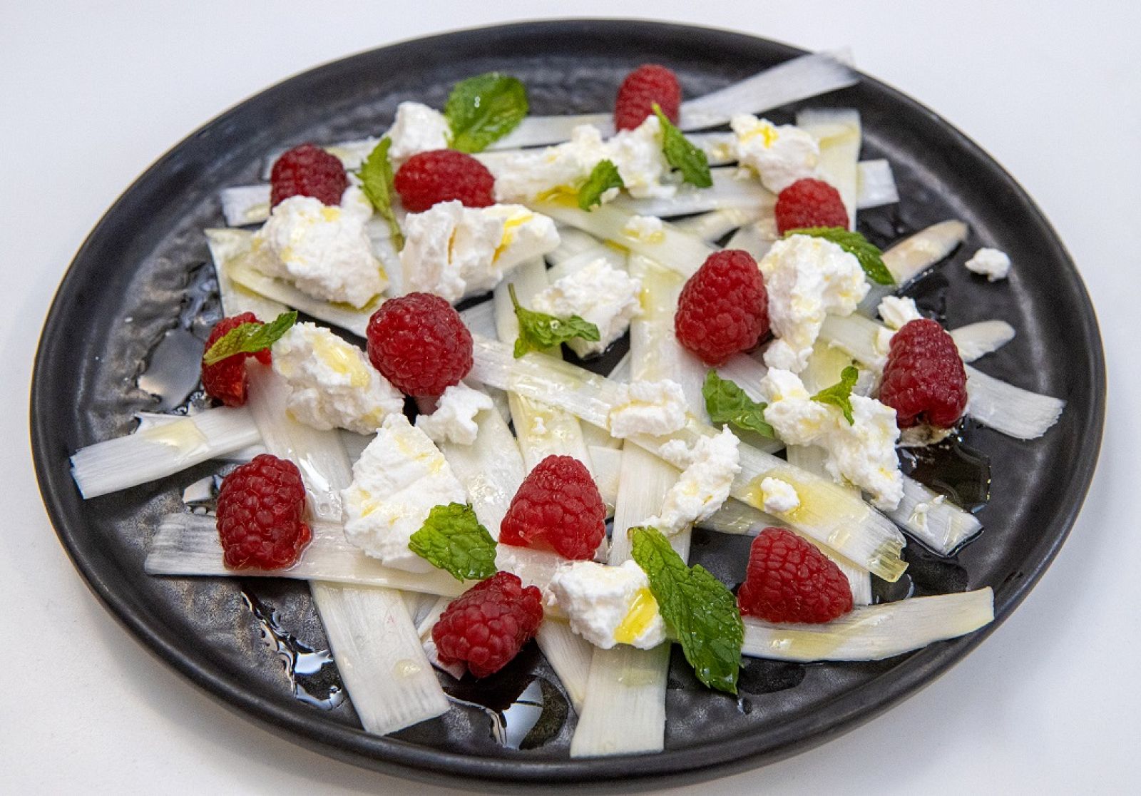 Carpaccio de espárragos 