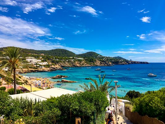 ¿Cuánto cuesta alquilar un barco en Ibiza?