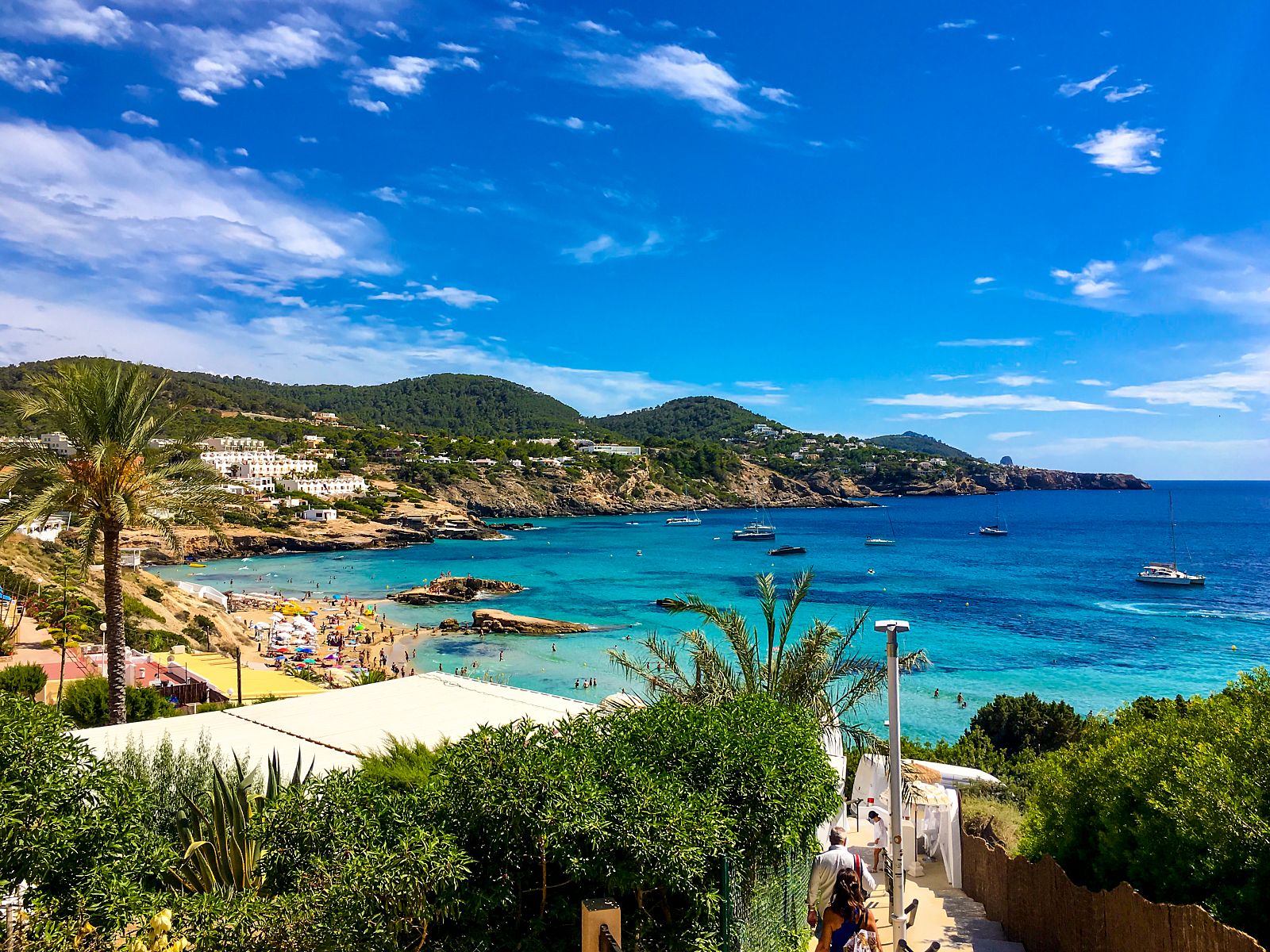 España Directo - ¿Cuánto cuesta alquilar un barco en Ibiza?