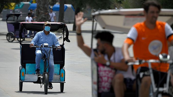 Telediario 1 - Sanidad notifica la existencia de 73 brotes de coronavirus extendidos por 15 comunidades