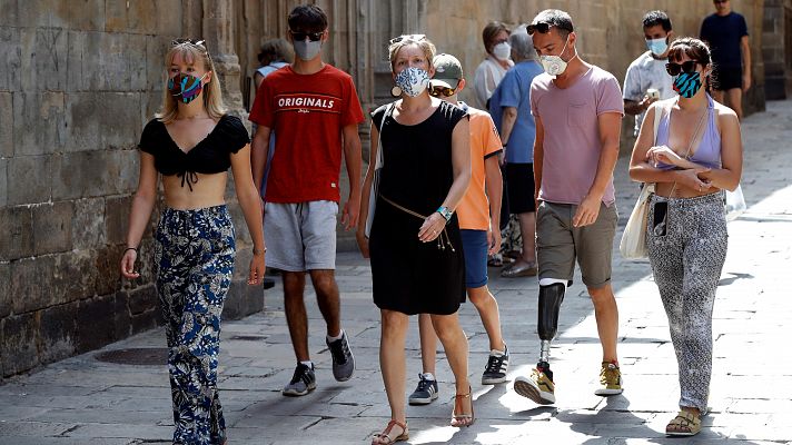 Extremadura impone el uso permanente de la mascarilla