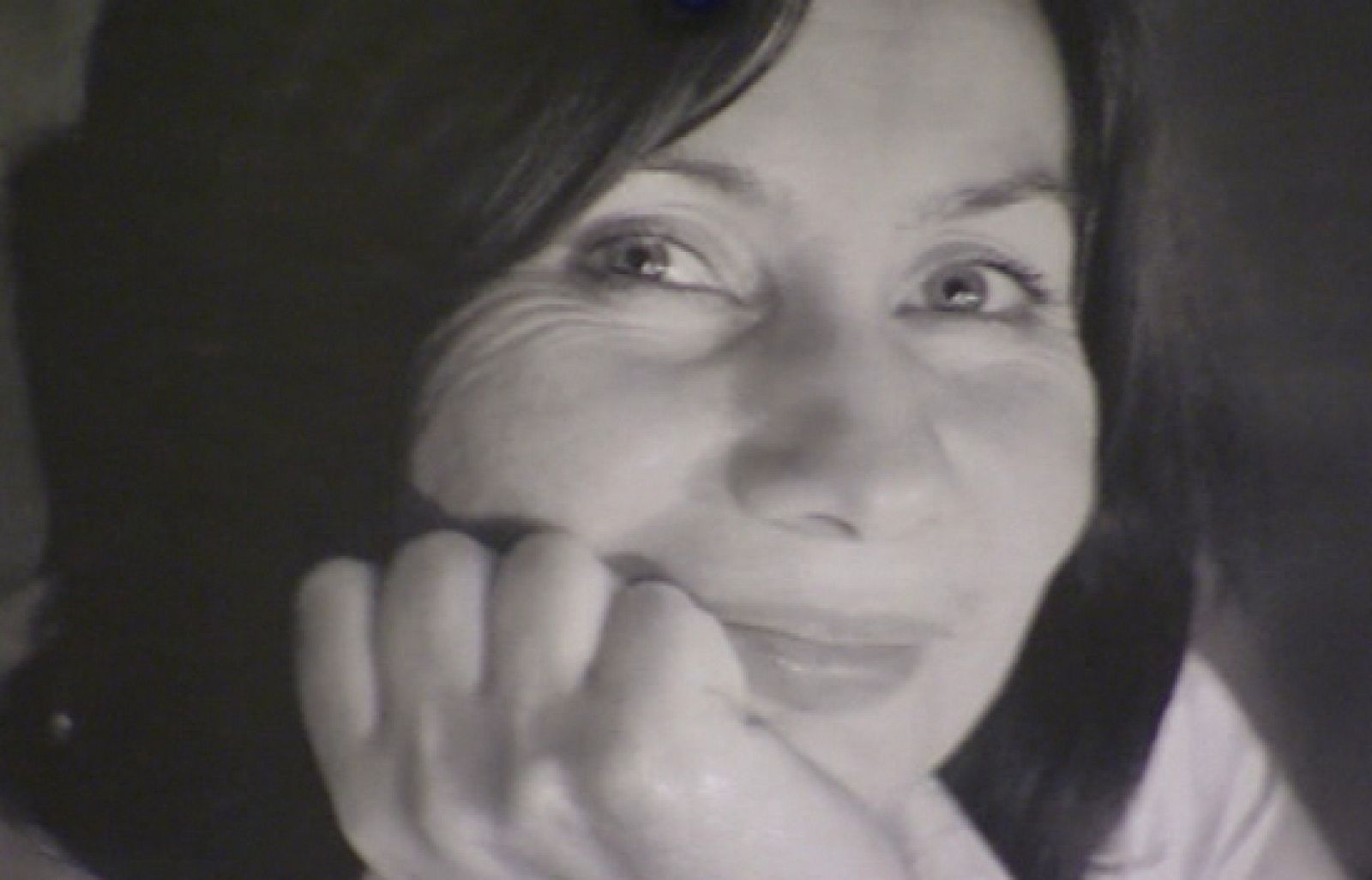 La fiscalía rusa estudia si acepta una nueva investigación para esclarecer el asesinato de la periodista Anna Politkóvskaya.