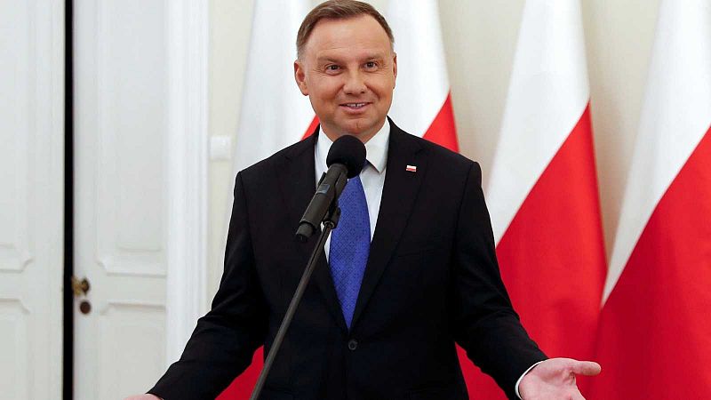 El ultraconservador Duda gana las presidenciales polacas con el 51,2 % de los votos