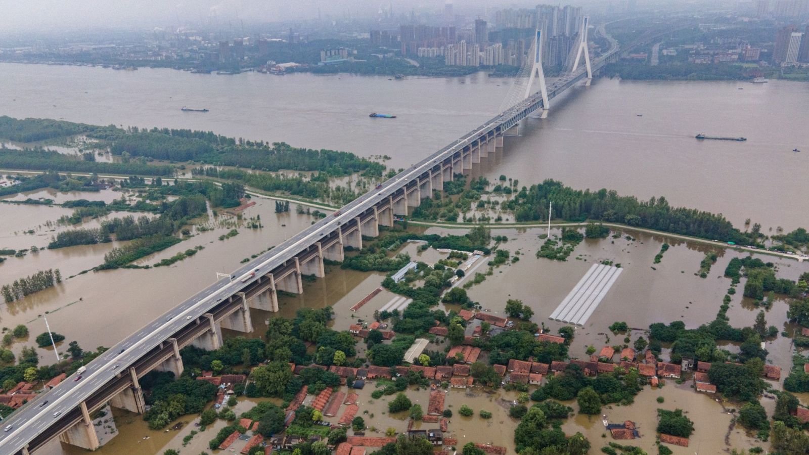 Inundaciones en 27 provincias de China - Telediario Internacional | Ver