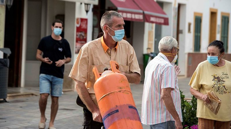 Mascarilla obligatoria aun con distancia de seguridad: Baleares, Murcia y Aragón se suman a la medida