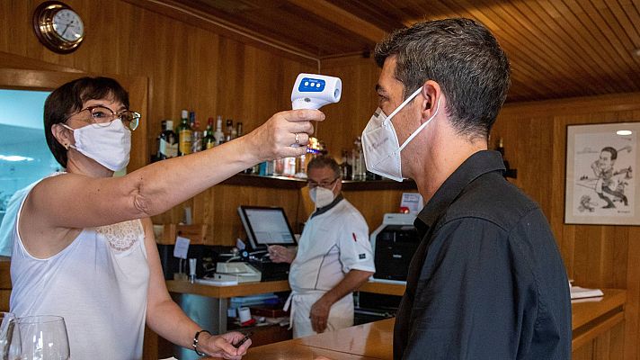 Telediario 1 - Expertos denuncian la falta de rastreadores en Cataluña