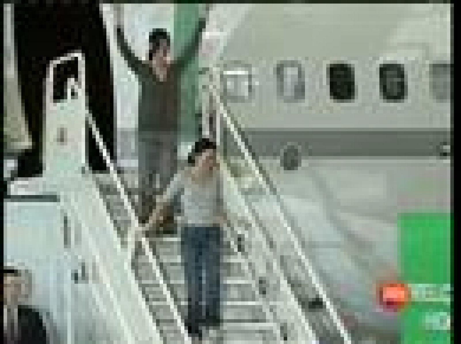 Llegan a EE.UU. las dos periodistas detenidas en Corea del Norte | Ver