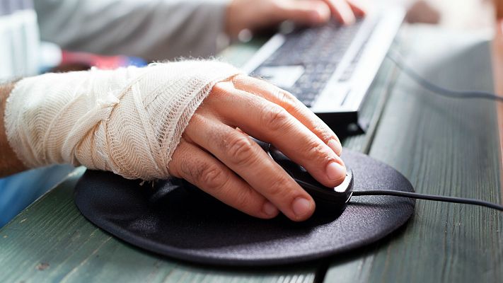 Telediario 1 - Los accidentes laborales aumentan con respecto a 2019