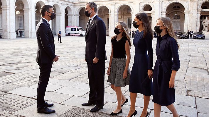 Especiales informativos - Los reyes llegan acompañados por sus hijas al acto del Homenaje de Estado a las víctimas de la Covid-19
