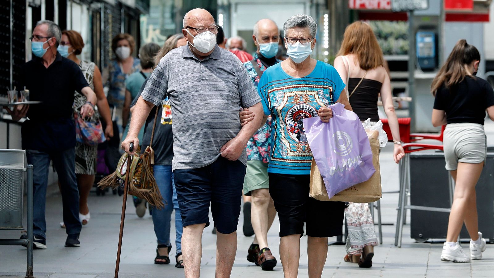 Amplían las restricciones al área metropolitana de Barcelona