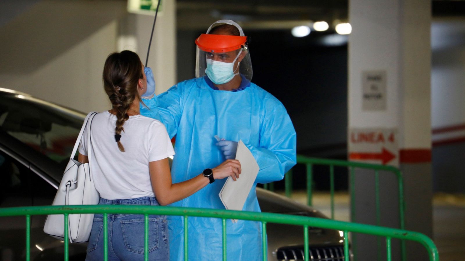 Cinco casos confirmados en el brote de la fiesta de fin de curso en Córdoba | Ver