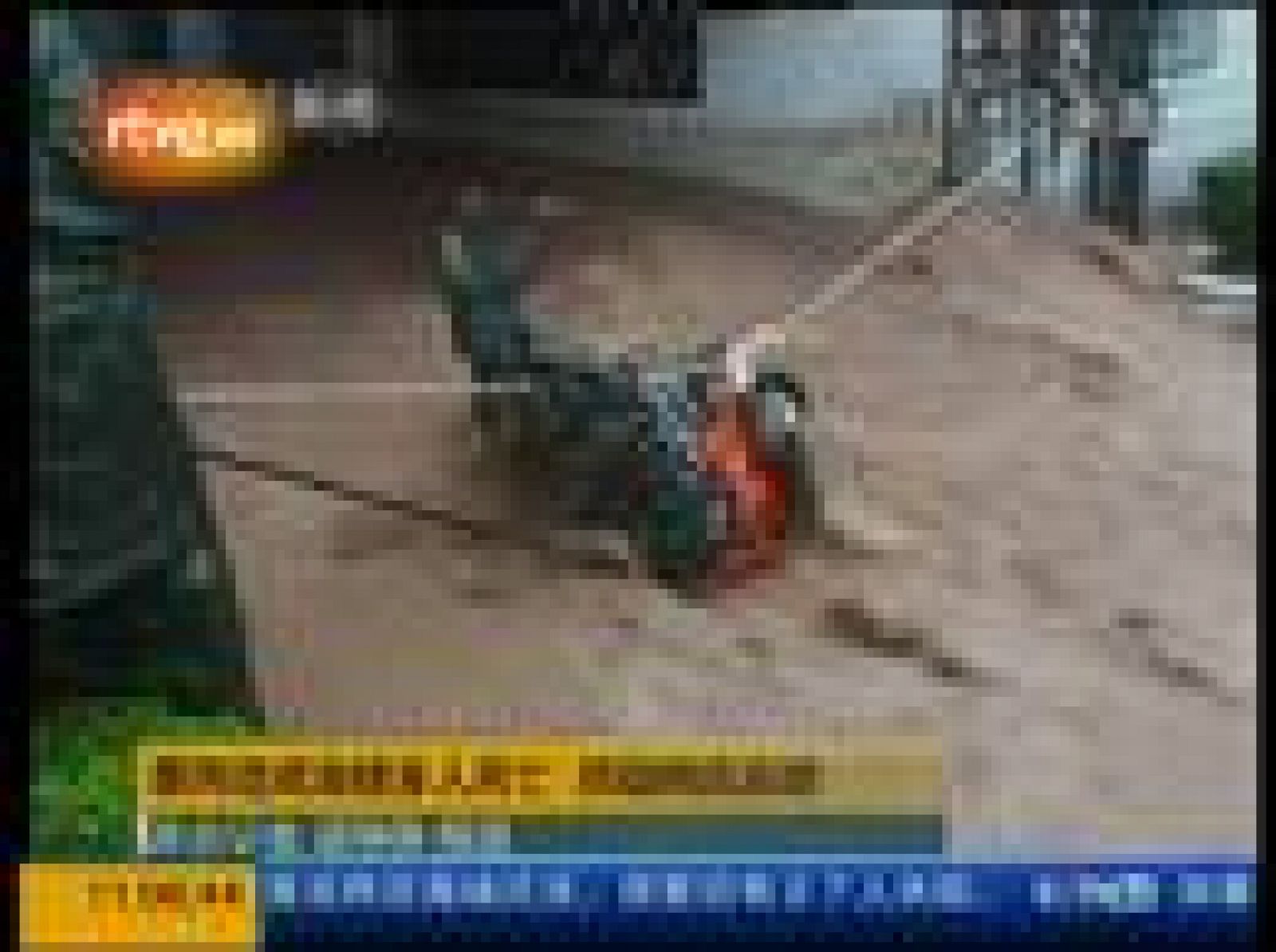 Las lluvias torrenciales en China de los últimos días han provocado la muerte de al menos 10 ciudadanos y han obligado a evacuar a unas 120.000 personas. Los daños materiales ascienden a casi 100 millones de dólares.