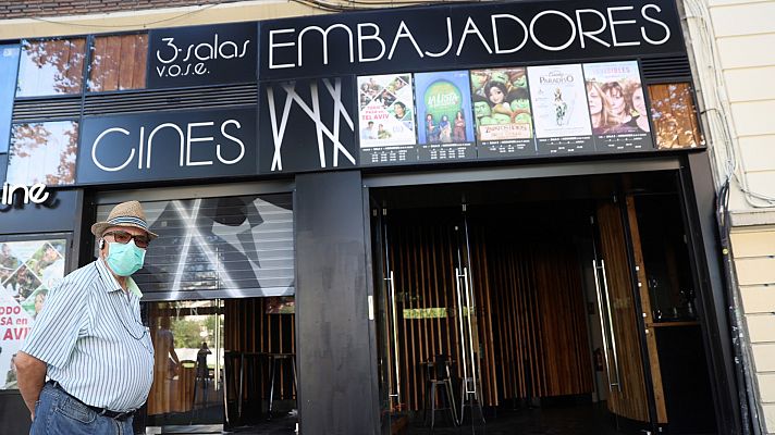 Telediario 1 - Las salas de cine intentan sobreponerse a la pandemia de coronavirus