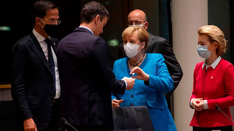 Los líderes europeos prorrogan las negociaciones un día más, incapaces de llegar a un acuerdo