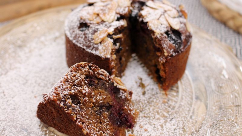 Tartaleta de coco, almendras y arándanos 