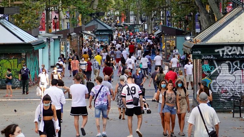 Illa pide a los ciudadanos de Cataluña y Aragón "respeto a las recomendaciones sanitarias, para poder controlar los rebrotes"