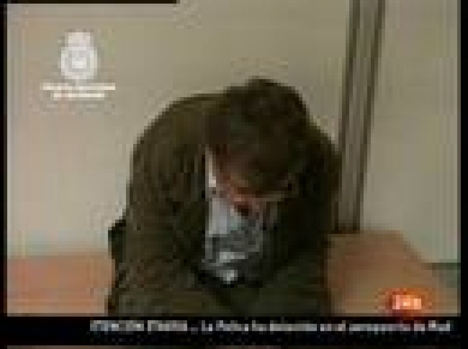 Detenido en Barajas un etarra acusado de seis asesinatos