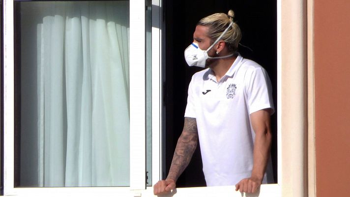 Telediario 1 - Investigan si el Fuenlabrada viajó conociendo que tenía positivos por COVID en su plantilla