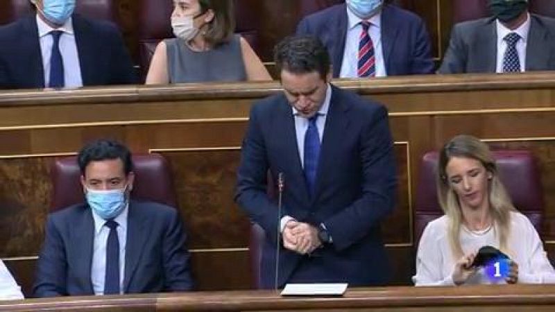 El PP acusa a Iglesias de robar la tarjeta de su exasesora y a Sánchez, de sentar a "las cloacas" en el Gobierno