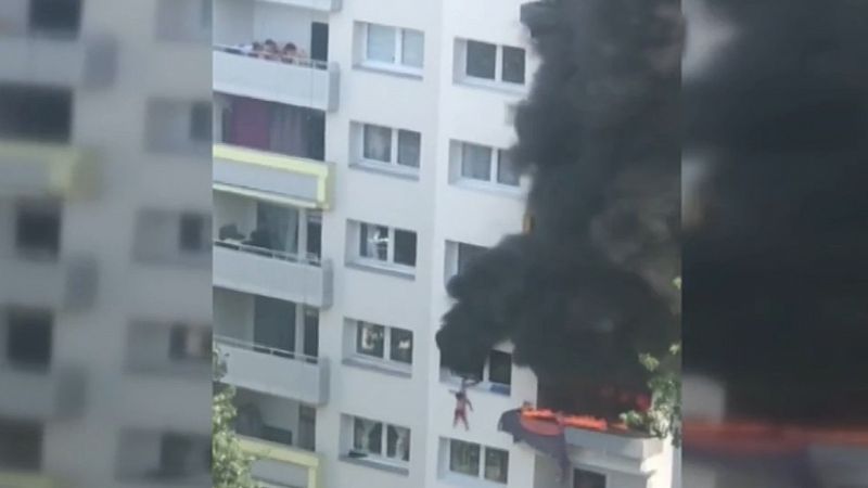 Dos niños en Francia saltan desde diez metros de altura para salvarse de un incendio
