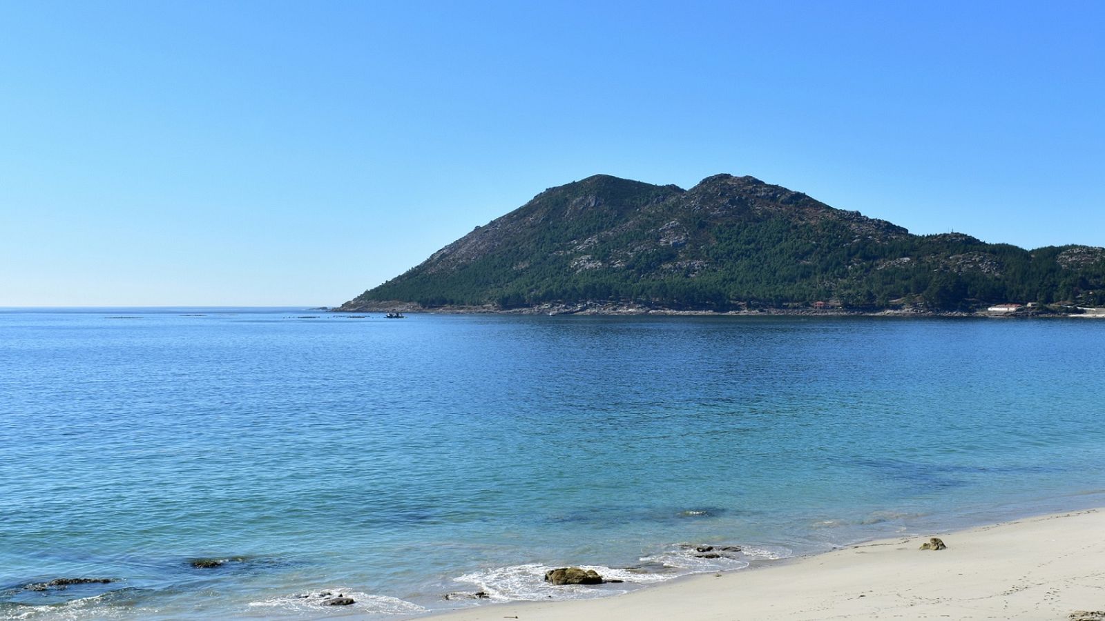 Temperaturas altas en el sur de Galicia, en áreas del nordeste peninsular y Baleares - Ver ahora