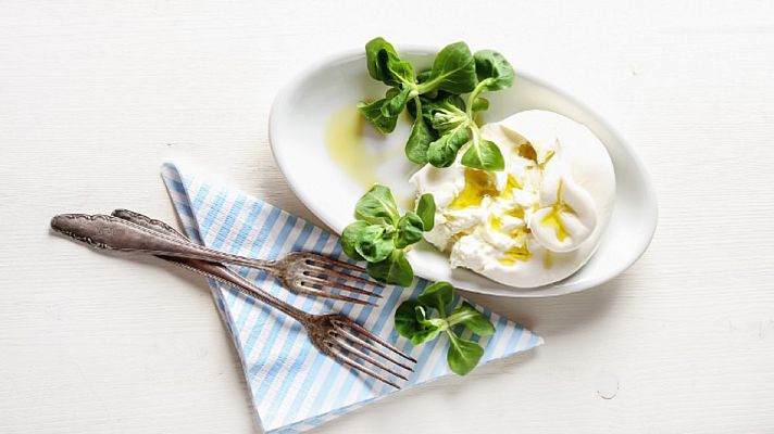 Ensalada de melón con queso burrata