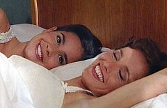Amar - Ana y Teresa, escenas de cama